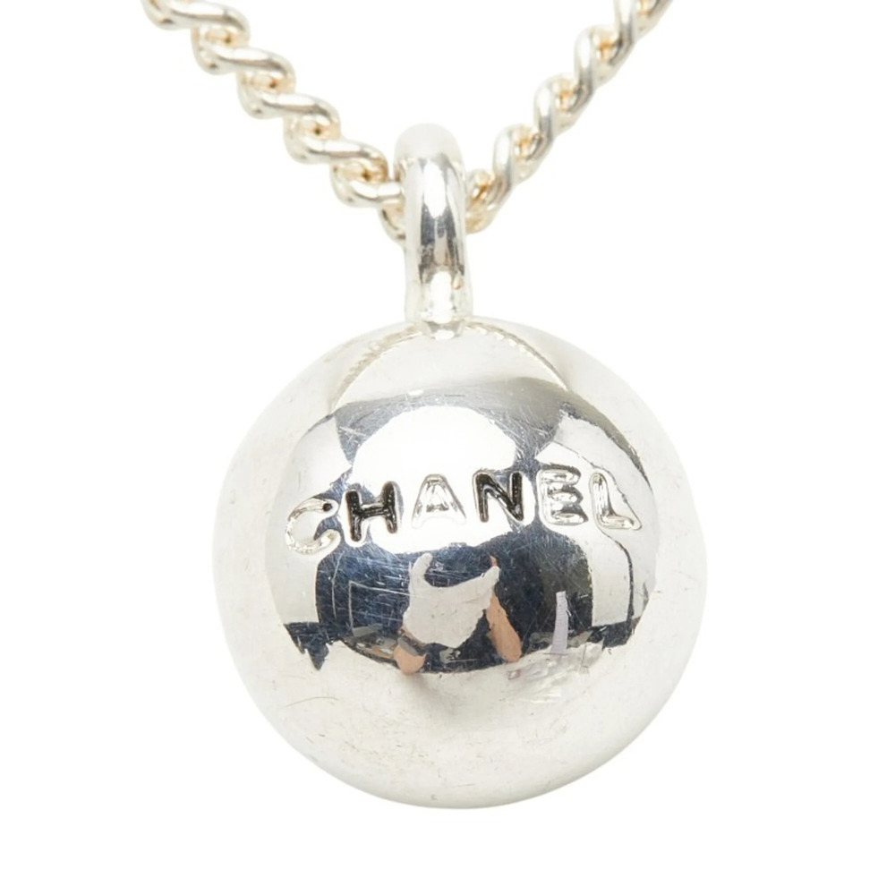CHANEL Necklace - Picture 3 of 6